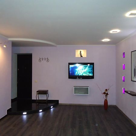 Apartment On Sovetskaya 103 バブルイスク エクステリア 写真