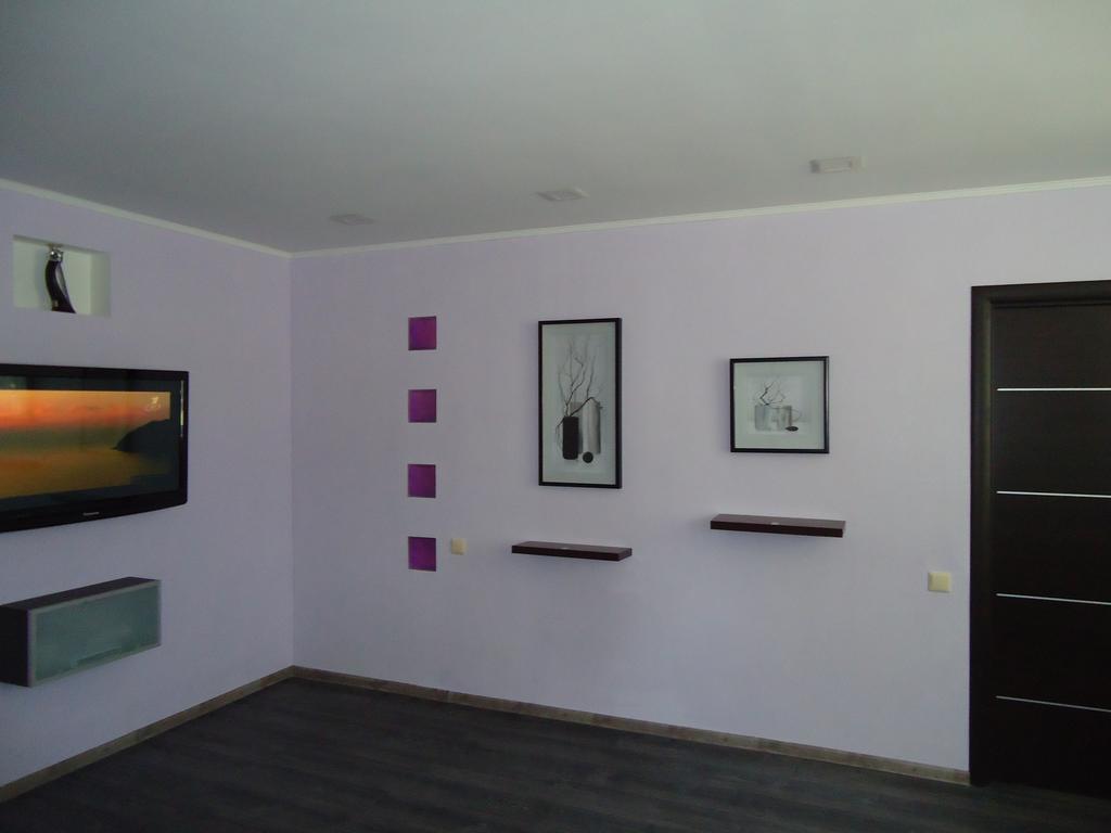 Apartment On Sovetskaya 103 バブルイスク エクステリア 写真